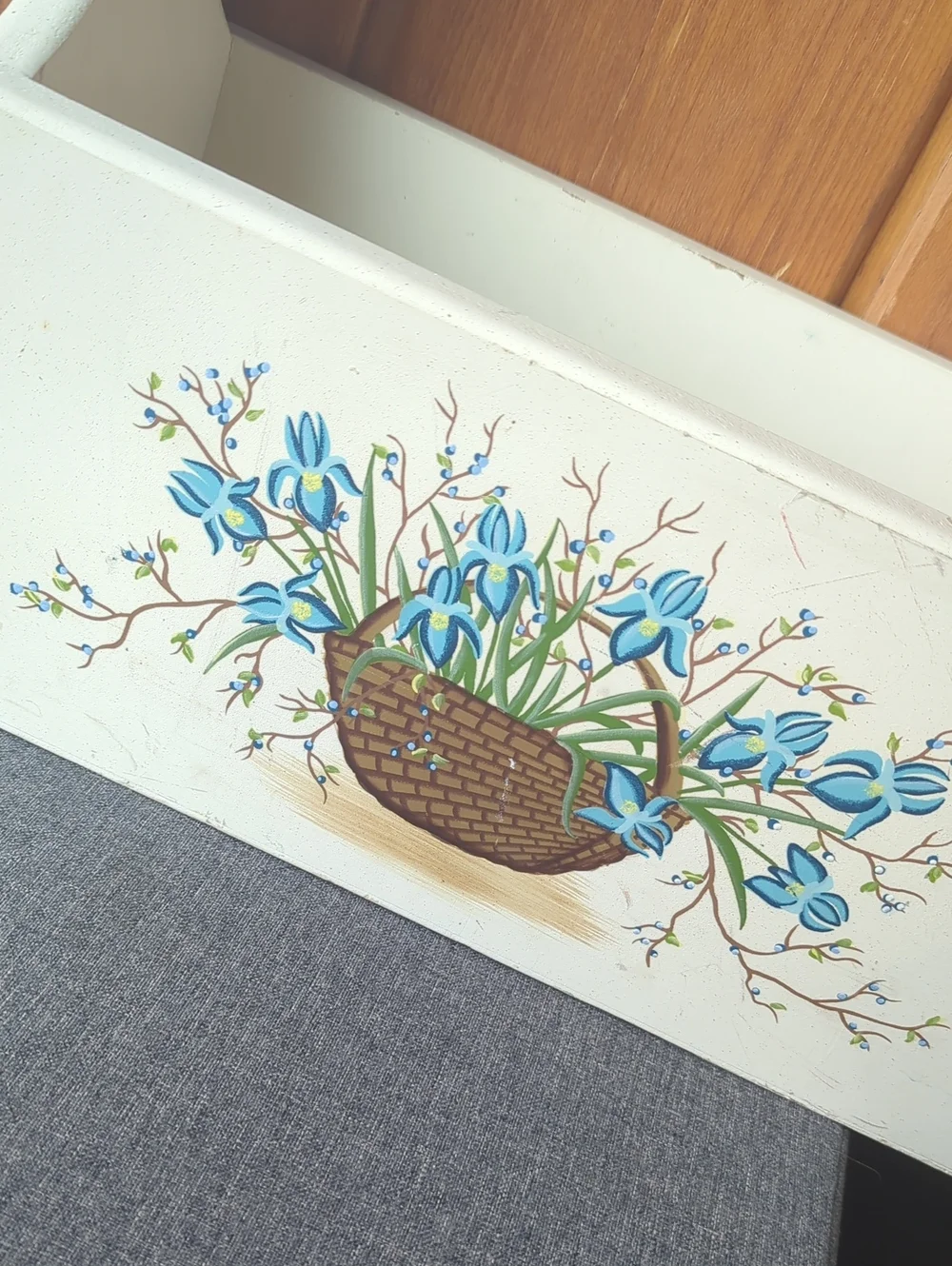 Hand-Painted White Floral Wooden Caddy